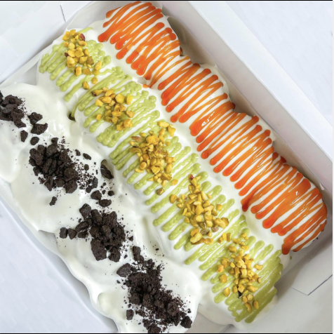 Frosted Cinnamon Rolls with Toppings