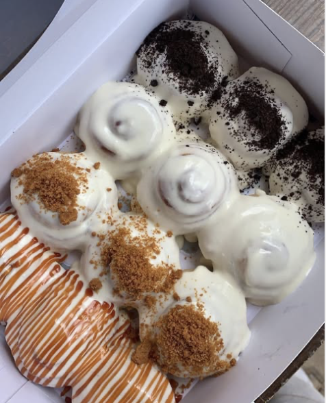 Frosted Cinnamon Rolls with Toppings