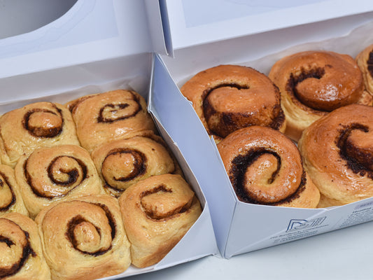 (P) Classic Cinnamon Rolls